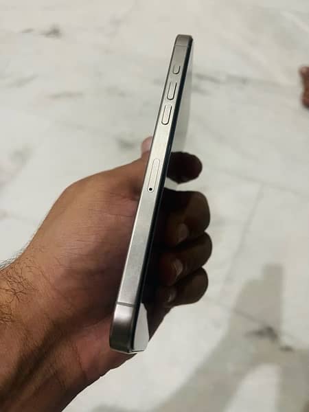 IPHONE 15 PRO MAX 256 GB BRAND NEW NON PTA 3