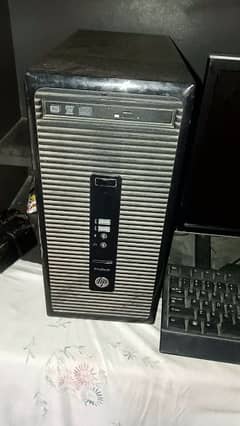 Dell
Core i5
3rd generation 
8GB ram
256 SSD/hard disk
Window 10