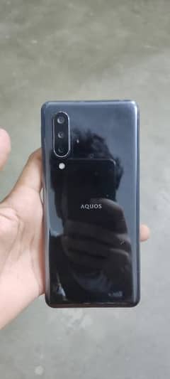 Aquos Zero 5G Basic