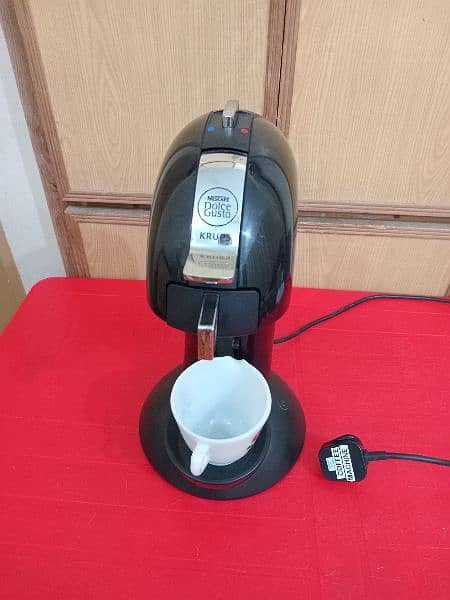 Krups Nescafe Dolce Gusto Coffee Maker 6