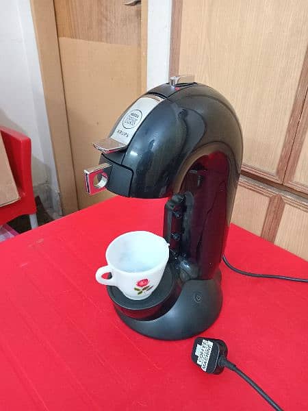 Krups Nescafe Dolce Gusto Coffee Maker 0