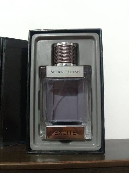 branded perfume avail fragrnce time 12hour 3