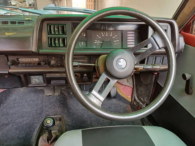 Daihatsu Charade 1982 Reconditioned 3