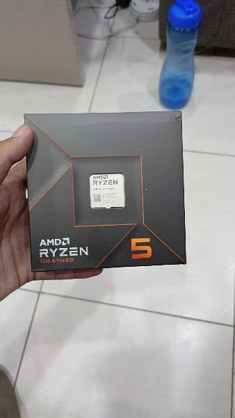 Brand New AMD Ryzen 5 7600X – Sealed in Box 1