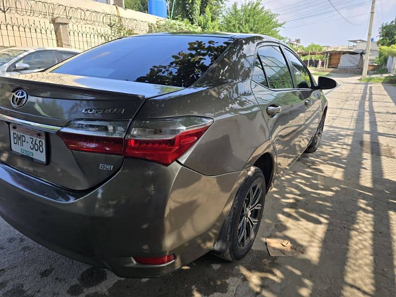 Toyota Corolla GLI 2018 Auto 1st Owner 9