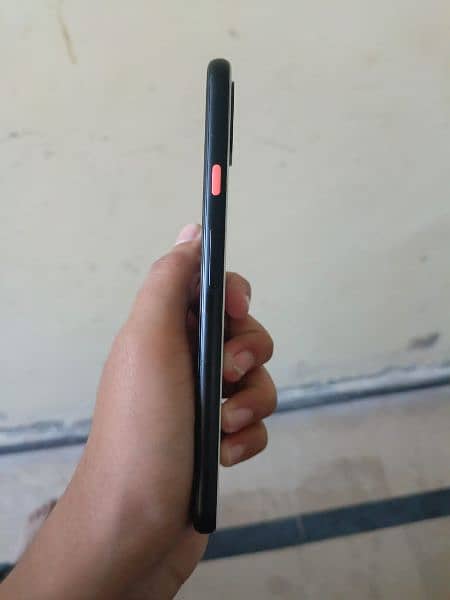 Google Pixel 4xl

6/64GB PTA Approved 3