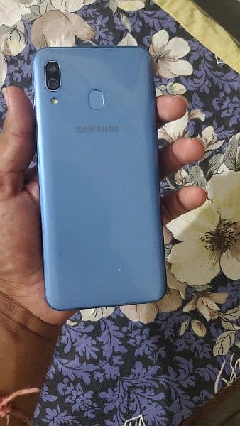 Samsung A30 4/64 Amoled display read add then contact 7