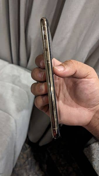 Iphone xs - 64 gb - PTA 8