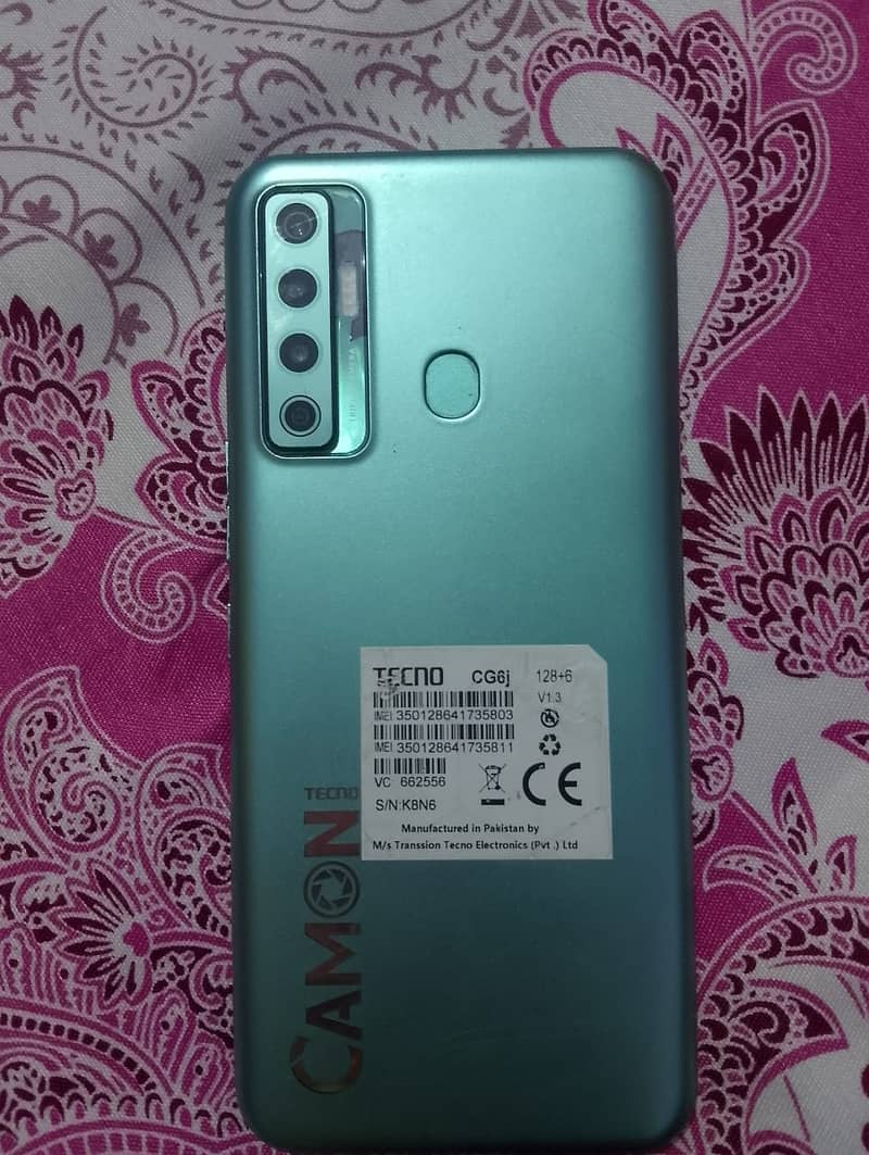 Tecno Camon 17 (6/128) 0