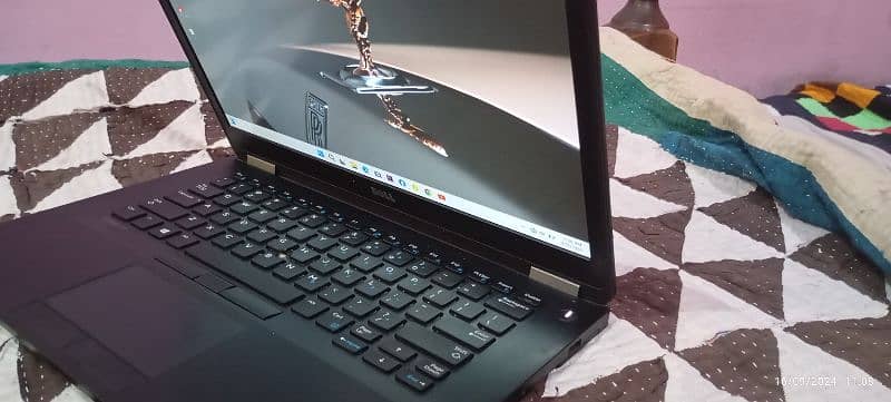 dell laptop E7470 1