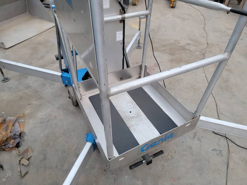 Genie AWP-40S 46 Ft Vertical Mast Man Lift | Scissor Lift for Sale in 17