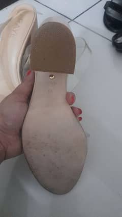 Selling heels 0