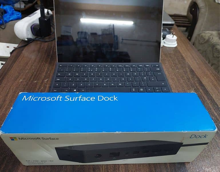 Microsoft Surface Dock For Pro3 & Pro4 0