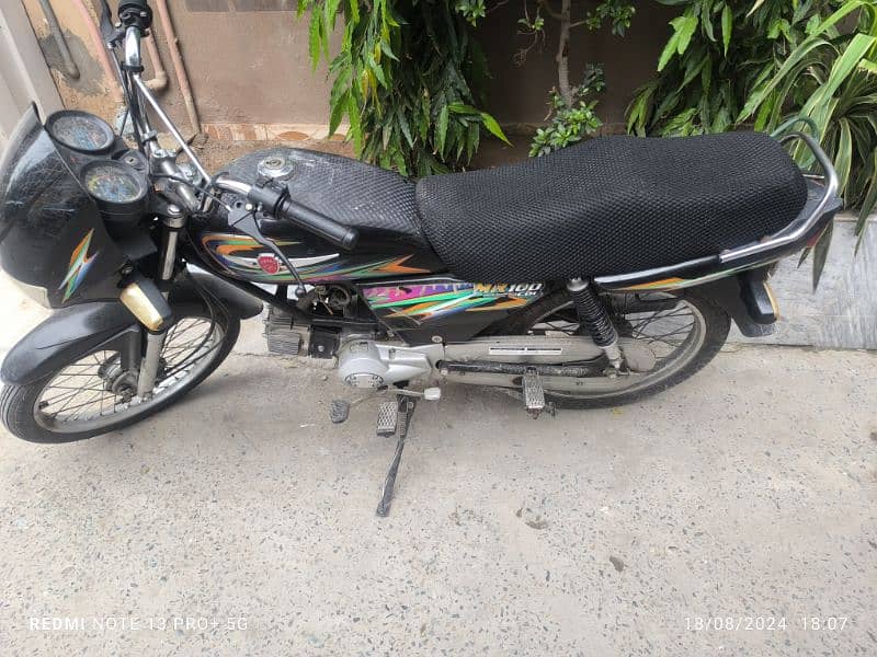 metro mr 100 17 months used bike is in very good condition 1