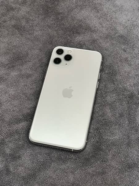 iPhone 11pro 256gb pta approved 4