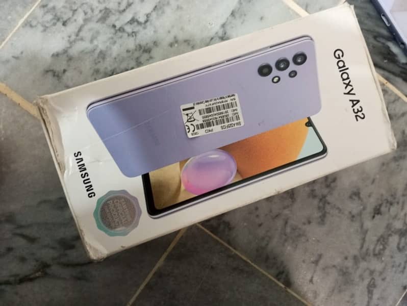 samsung A32 with box 2