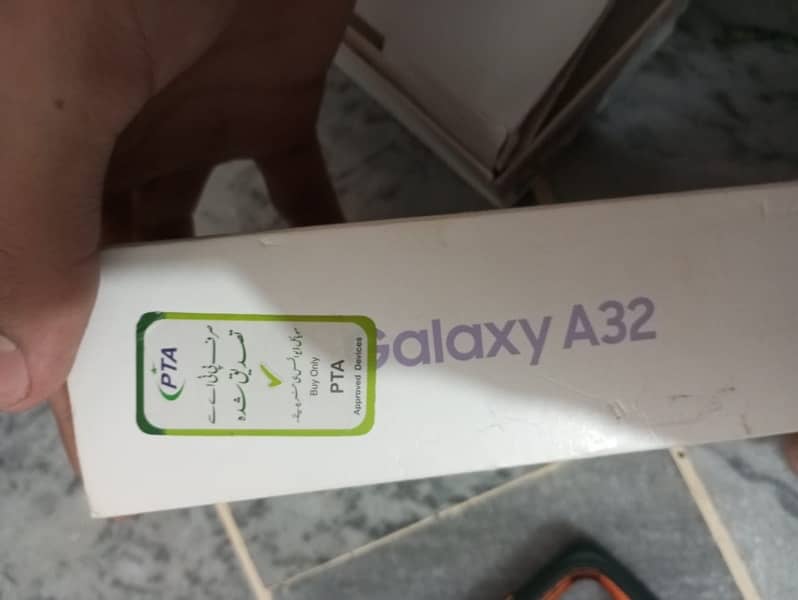 samsung A32 with box 7