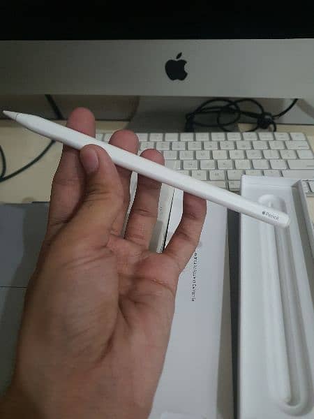 Apple pencil 2nd Generation slightly used brand new condition 2