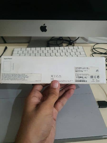 Apple pencil 2nd Generation slightly used brand new condition 4