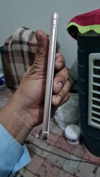 iphone 8plus pta 64gb urgent sale 3