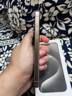 Iphone 15 Pro 128 GB Natural titanium