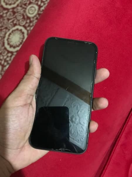 iphone 11 64 gb urgent sale 0