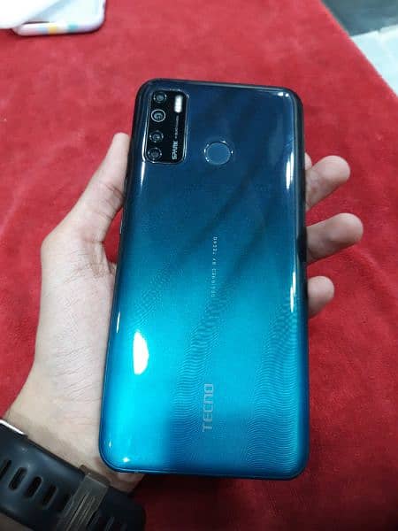 Tecno Spark 5 Pro 0