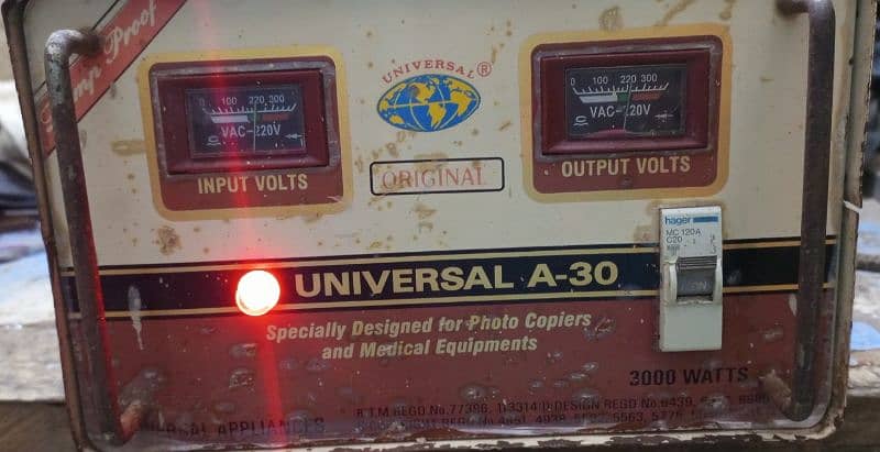 universal model A30 watts 3000 0