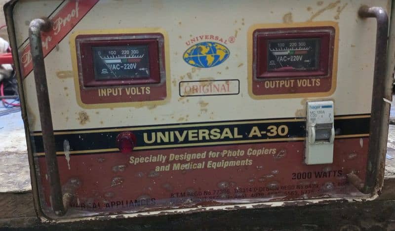 universal model A30 watts 3000 1