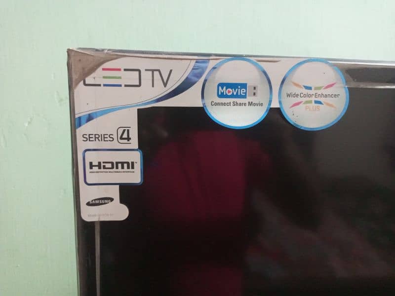 Samsung 32 inches series 4 HDMI USB hd 1080 in good condition 0