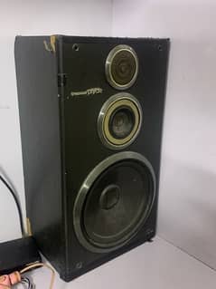 2 Pioneer Speakers For Sale