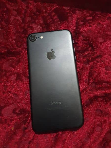 apple iPhone 7 32gb pta approved 2days check warranty 0