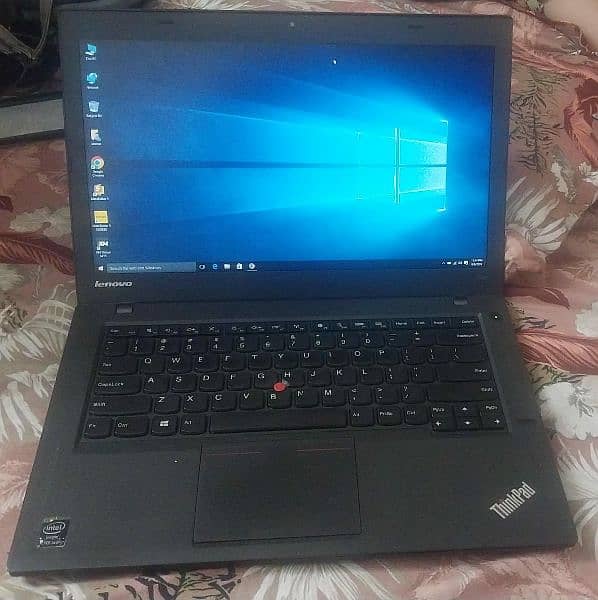 Lenovo Laptop T470 i3 7th generation 8gb ram 256gb ssd 2hour+battery 1