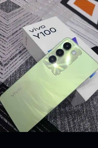 vivo y100 8GB,256GB 17