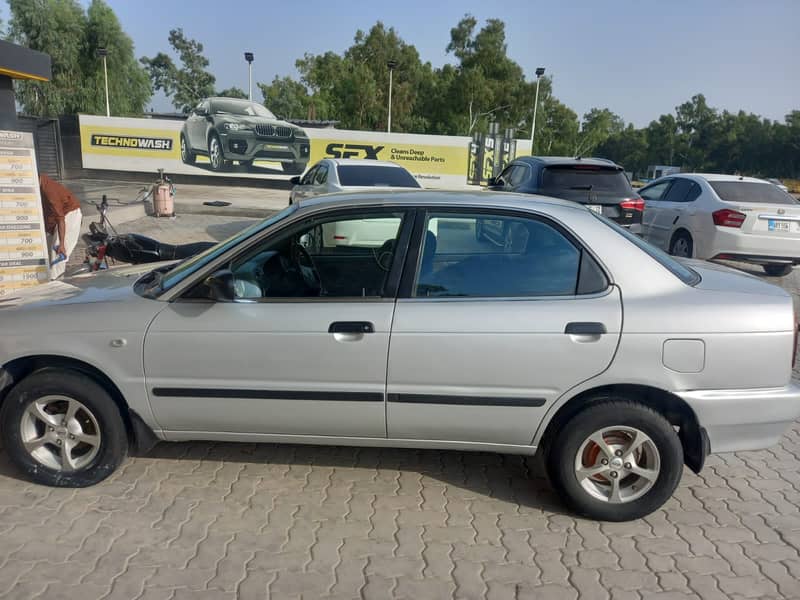 Suzuki Baleno 2003 3