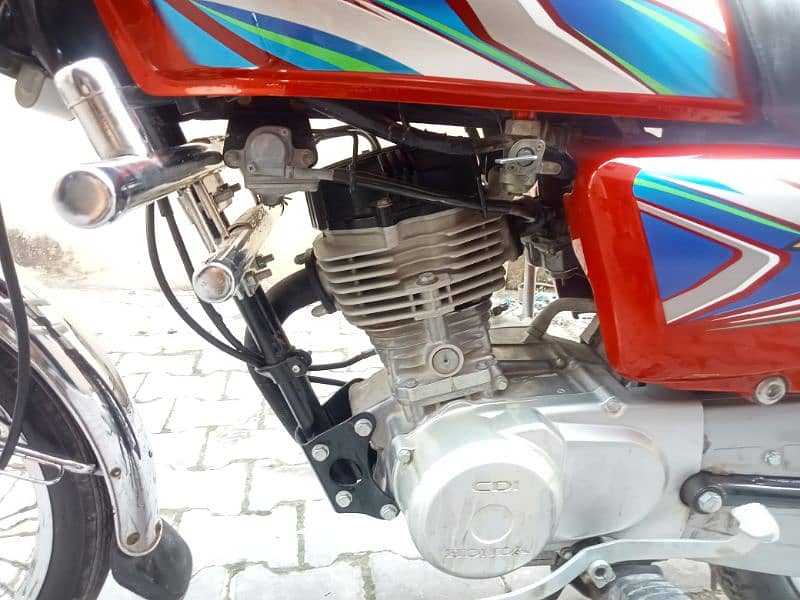 Honda CG 125 Bike for sell 5