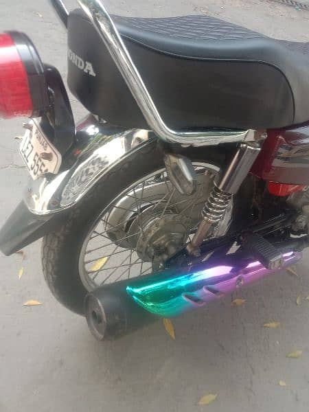 Honda 125  03094692245 2