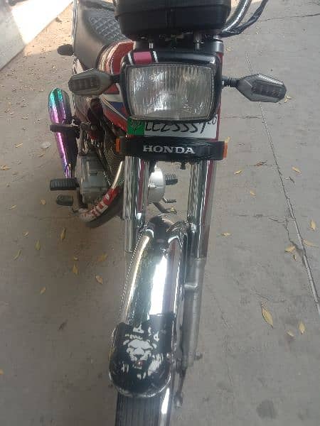 Honda 125  03094692245 7