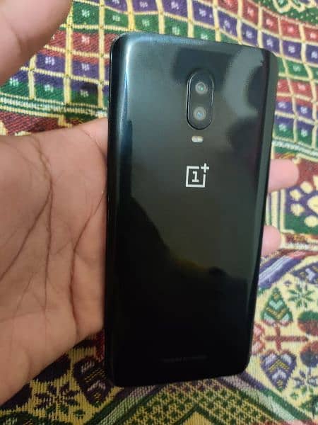 OnePlus 6t  8/128 1