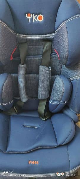 YKO car seat 0