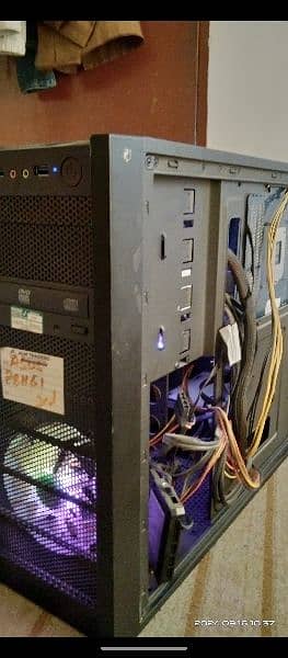 Lush condition gaming pc only use 3 months 2