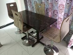 Dinning Table for sale urgently