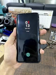 one plus 7 pro 8GB+Boost RAM
256GB Memory