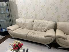 4 seater comfortable Leather sofa set (IMPORTED)