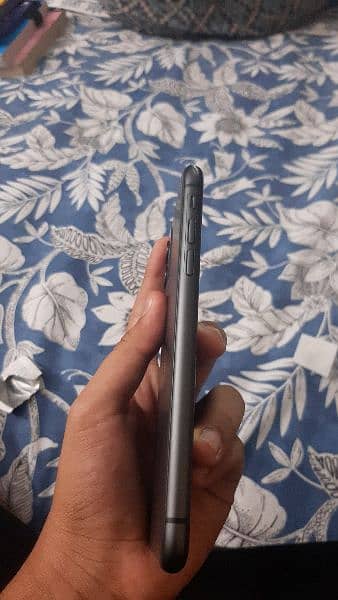 Iphone 11 64gb non pta 1