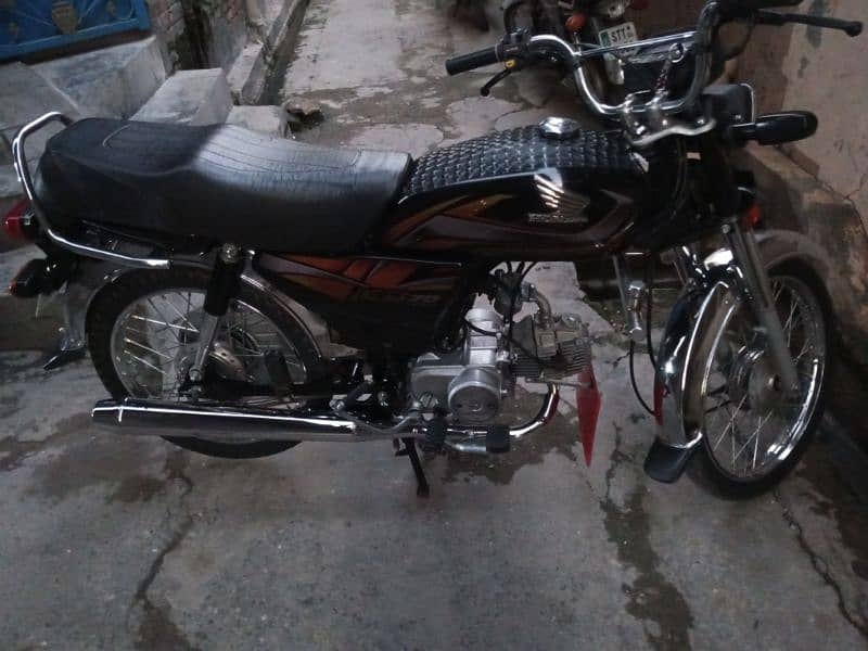 Honda CD 70 (2023+2022) model (03025424537) 7