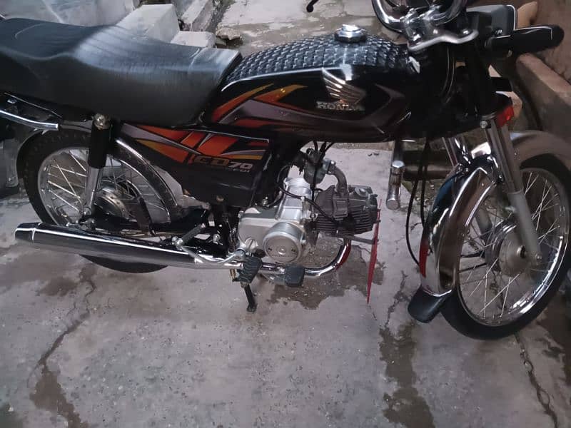 Honda CD 70 (2023+2022) model (03025424537) 9