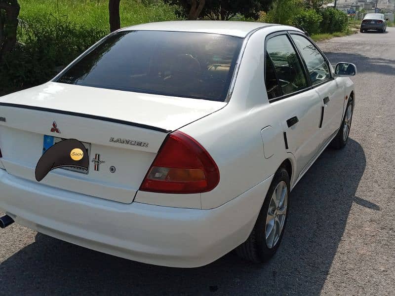 Mitsubishi Lancer 1996 12