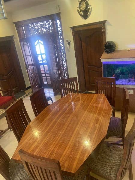 Wooden Dining Table 6FT Lenght 4Ft Width With 8 Chairs 3