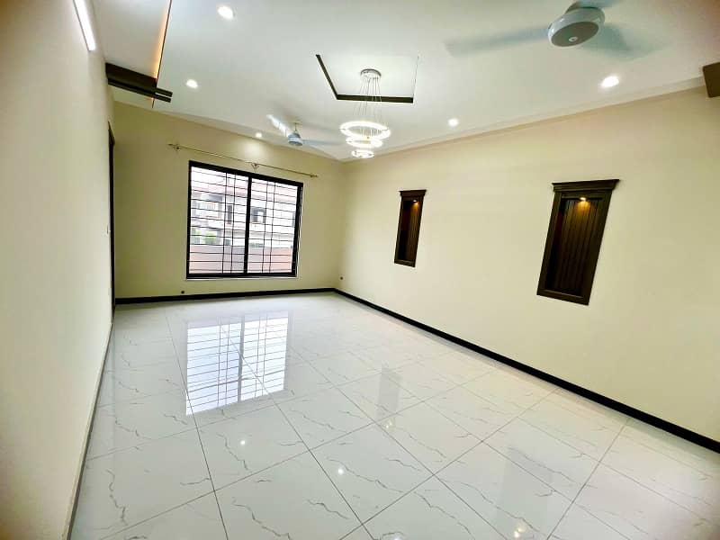 12 MARLA LUXURY BRAND TRIPLE STOREY HOUSE FOR SALE MULTI F-17 ISB 3